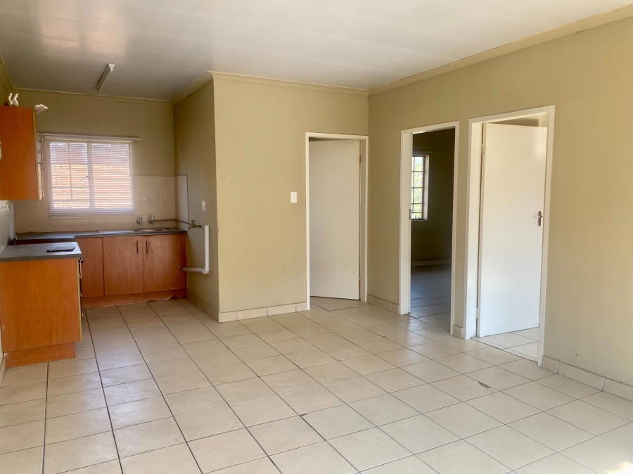 2 Bedroom Property for Sale in Rustenburg Central North West